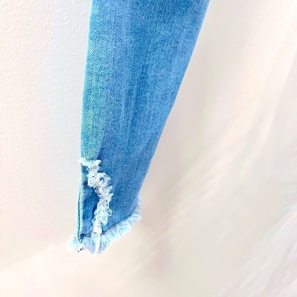 New Gogo Jeans pants for girls Destructed Cinched - Picture 7 of 9